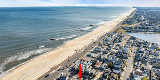 100 18th Avenue Gallery 2