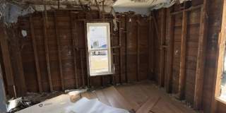 912 Waldman Avenue Gallery 9