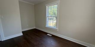 212 Goshen Gallery 6