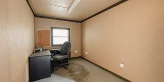 1905 E 7th St Gallery 10