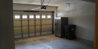 25575 AMERICA Square Gallery 56