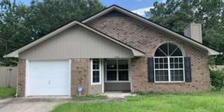 3 Bedroom 2 Bath Pet Friendly Home. 3 Bedroom 2 Bath Pet Friendly Home. Gallery 1