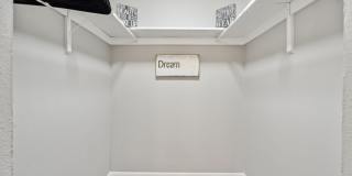 Buena Vista Gallery 18