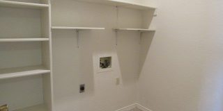 401 E Hogan Drive Gallery 17