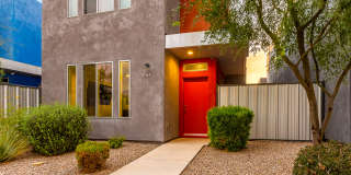 864 East Park Modern Drive Gallery 1