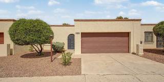 7605 E Pearson Street Gallery 1