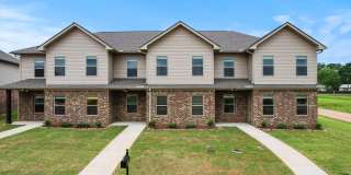 "Get $3,000 Off Rent Today!" Offer Expires 08/31 - Call for details Gallery 3