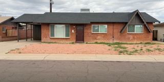 4208 W Rose Ln Gallery 1