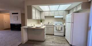 Ravenwood Apartments Gallery 1