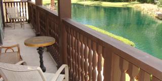 3 bedroom 2 bath furnished condo Gallery 1