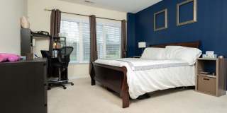 Welcoming 5 Bedroom Home with Versatile Spaces in Durham Gallery 24