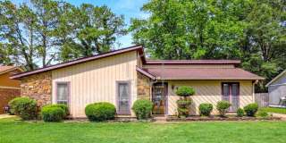 4377 Springwind Road Gallery 1
