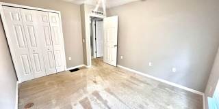 Updated 3BD/2.5BTH Townhome with Exspansive Deck & Attached Garage! Gallery 23
