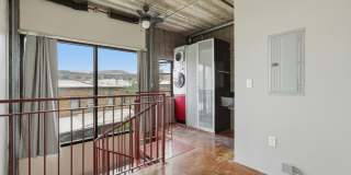 Modern Pet-Friendly 1-Bedroom Condo in Prime Salt Lake City Location with In-Unit Washer/Dryer & Stainless Steel Appliances Gallery 9