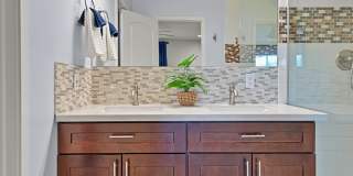 8501 E JACKRABBIT Road Gallery 25