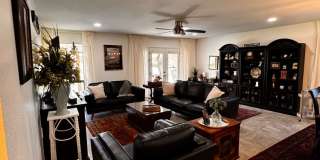 Check out this lovely 3 bed 2 bath home for the Fall Season. Rental Available Now through November 2026 Gallery 14