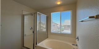 Spacious 4 Bedroom Home in Victorville Spacious 4 Bedroom Home in Victorville Gallery 15