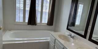 21763 Oakville Terrace Gallery 12