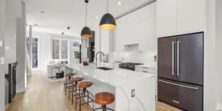 4246 W Belmont Avenue Gallery 3