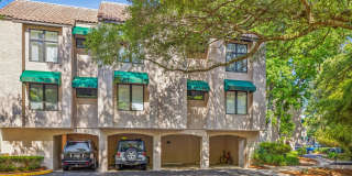 "Charming 2-Bed, 2-Bath Condo at 3 Shelter Cove Lane, Hilton Head Island - 1,140 Sq Ft of Coastal Comfort!" Gallery 35