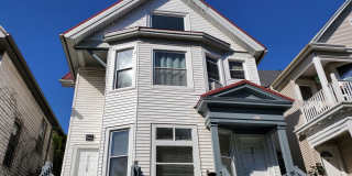 Eastside - Lower 3 Bedroom Apartment Eastside - Lower 3 Bedroom Apartment Gallery 1