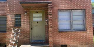 124 S Franklin Boulevard Gallery 2