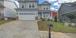 4 Bedroom / 2.5 Bath Home  Kingsport, TN Gallery 1