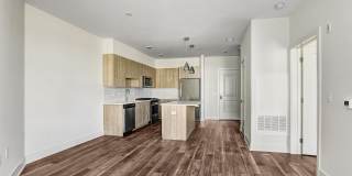 Inwood at Renaissance Square Gallery 30
