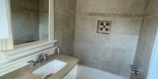 2521 Fairmount Avenue Gallery 51