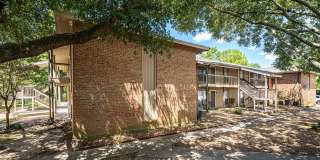 Diamond Lakes Apartment Homes Gallery 28