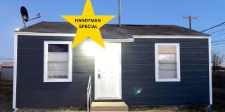 Handyman Special $0 First Month's Rent / “You fix, you SAVE BIG!!” Contact Diane for details: 806 704-3055 ext 2 Gallery 1