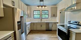 101 Central Ave Gallery 1