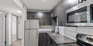 The Canvas Gallery 8