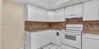 3750 SW 60th Ter Gallery 21