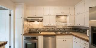 Wonderful 3BD/2BD Home minutes away from Quail Springs Mall & Chisholm Creek. Gallery 5
