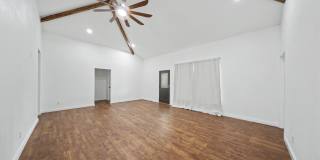 913 Estelle Ave Gallery 10