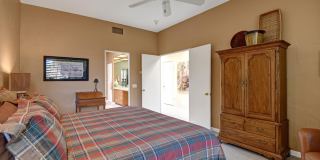 383 Desert Holly Drive Gallery 23