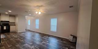 2607 NE 52nd Street Gallery 1