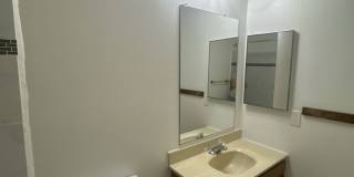 9362 Mira Del Rio Dr Apt A Gallery 4