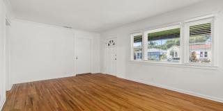 4352 Globe Ave Gallery 7