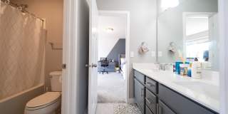 8380 Abercrombie Ln. Gallery 29