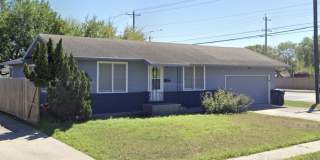 1049 Driftwood Place Gallery 1
