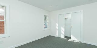 3400 ROLAND Avenue Gallery 19