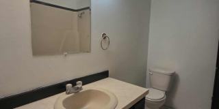 Charming Corner lot for rent! Gallery 16