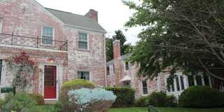 "Coming Soon" NW DC locale...3 level - 2/2.5 w/ off street parking - 17 months only - "Coming Soon" NW DC locale...3 level - 2/2.5 w/ off street parking - 17 months only - Gallery 1