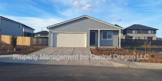 1349 NE Cobbleridge Lp Gallery 1