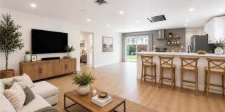 12542 Emelita Gallery 2