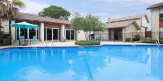 Forest Oaks Gallery 16