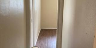 2812 Russell Gallery 9
