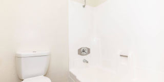 Eastwood Apartment Homes Gallery 47